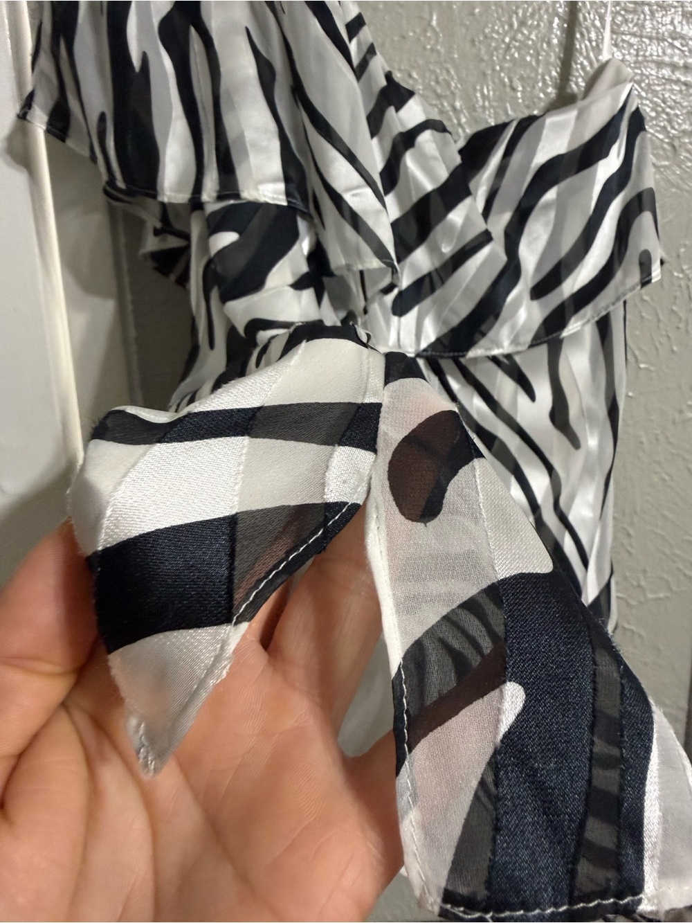 White House Black Market Black & White Strapless Zebra-Stripe Dress/one shoulder